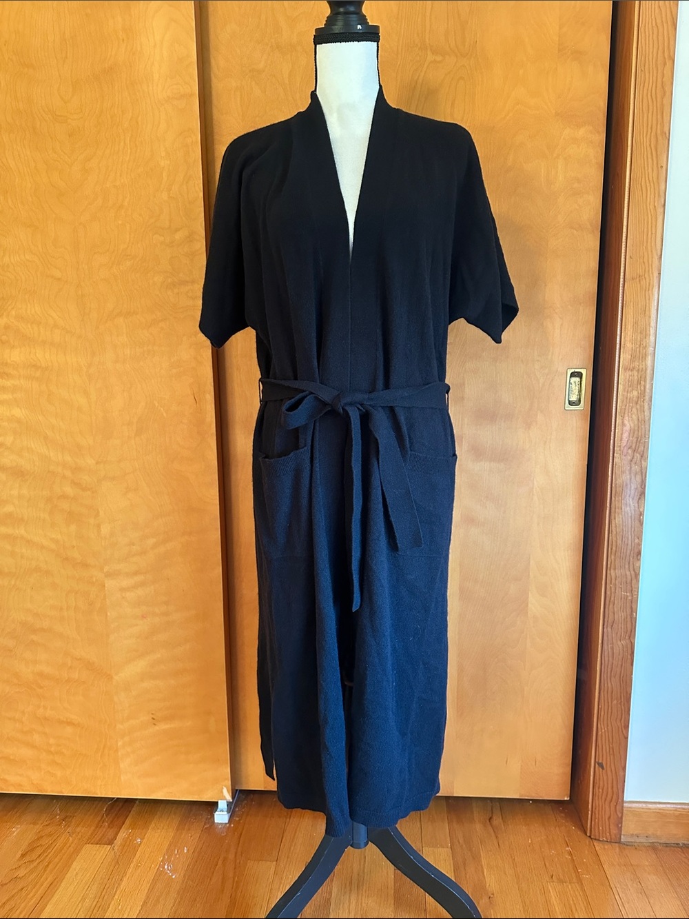 NWOT Isaac Mizrahi Live Cashmere Short Sleeve Long Sweater